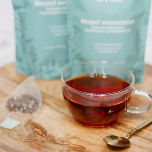 Bright Awakening English Breakfast Teabag Pouches with glass cup