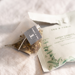 High Spirits White Mini Teabag Mini lifestyle 1