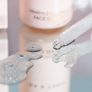 Meadow Secret Dew Drops Lifestyle 2